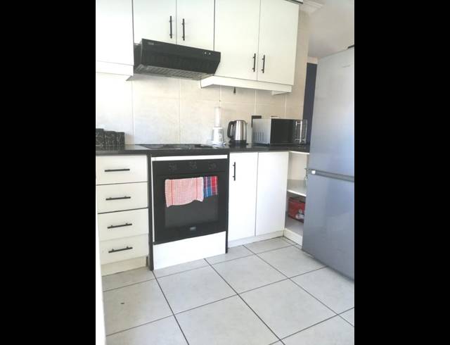 3 BEDROOM APARTMENT FOR SALE IN MORNINGSIDE